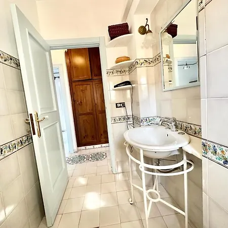 아파트 Molo Sea View *