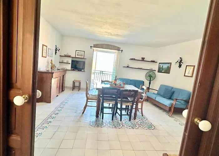 Molo Sea View Apartment